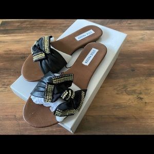 BNWB Vintage Steve Madden Brennan Sandals